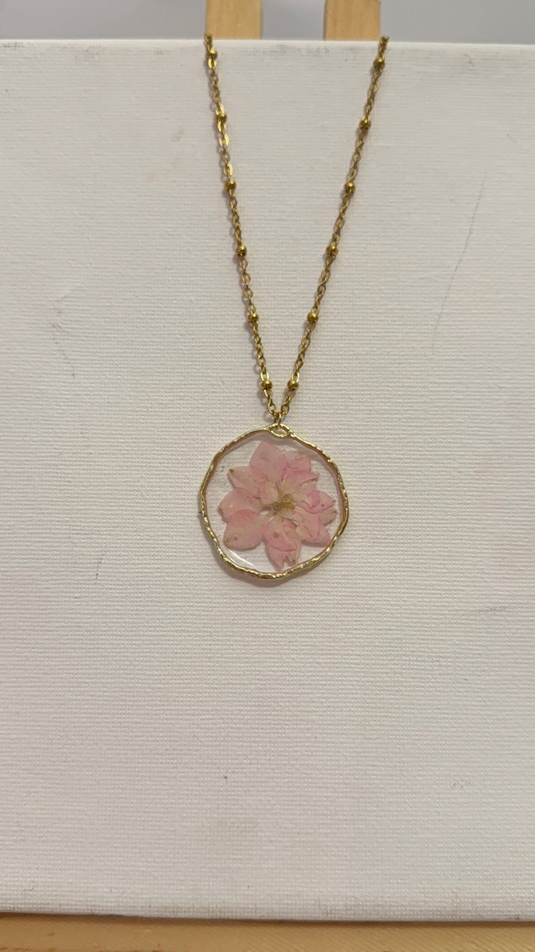 Collana rosa