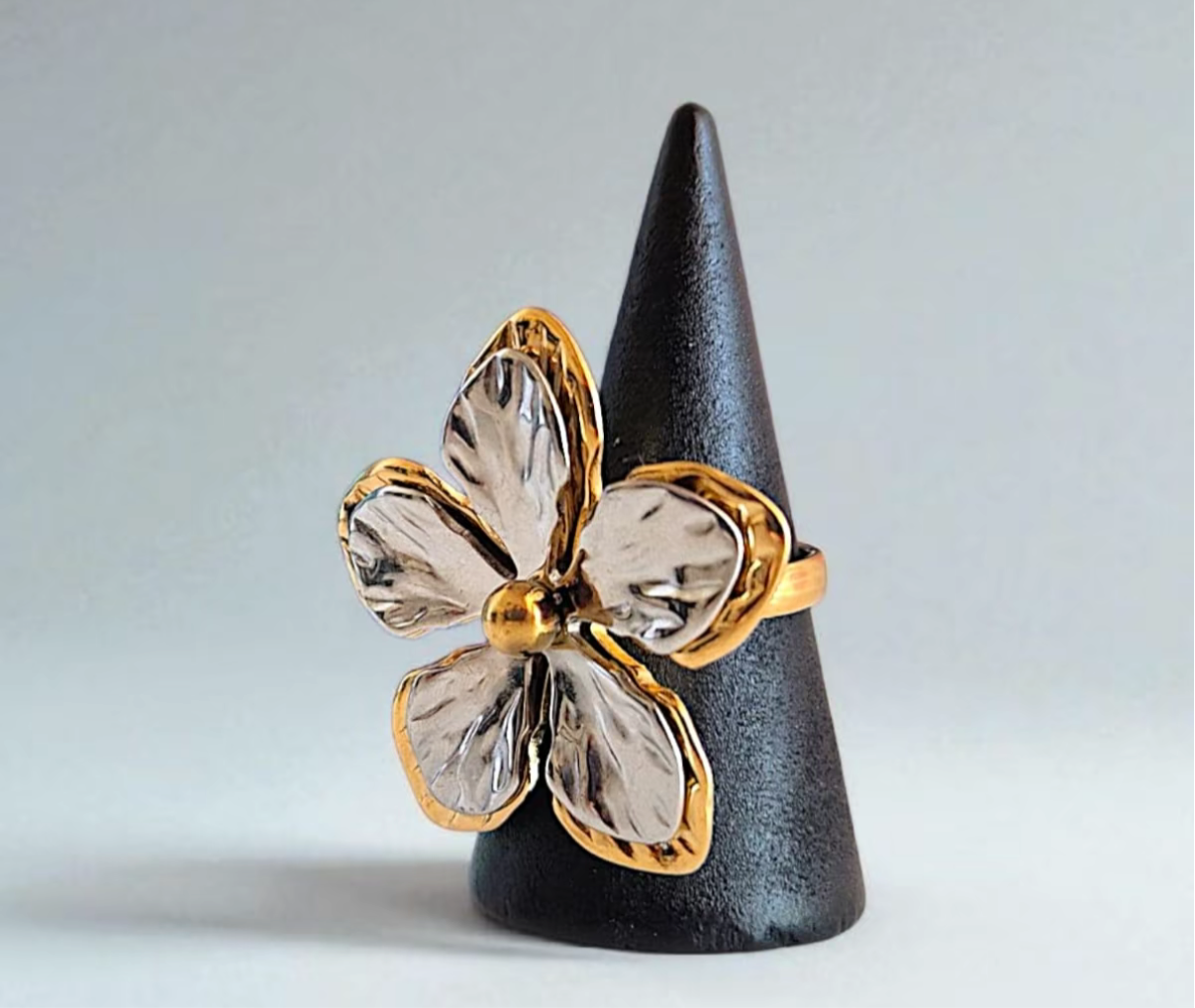 Anello fiore